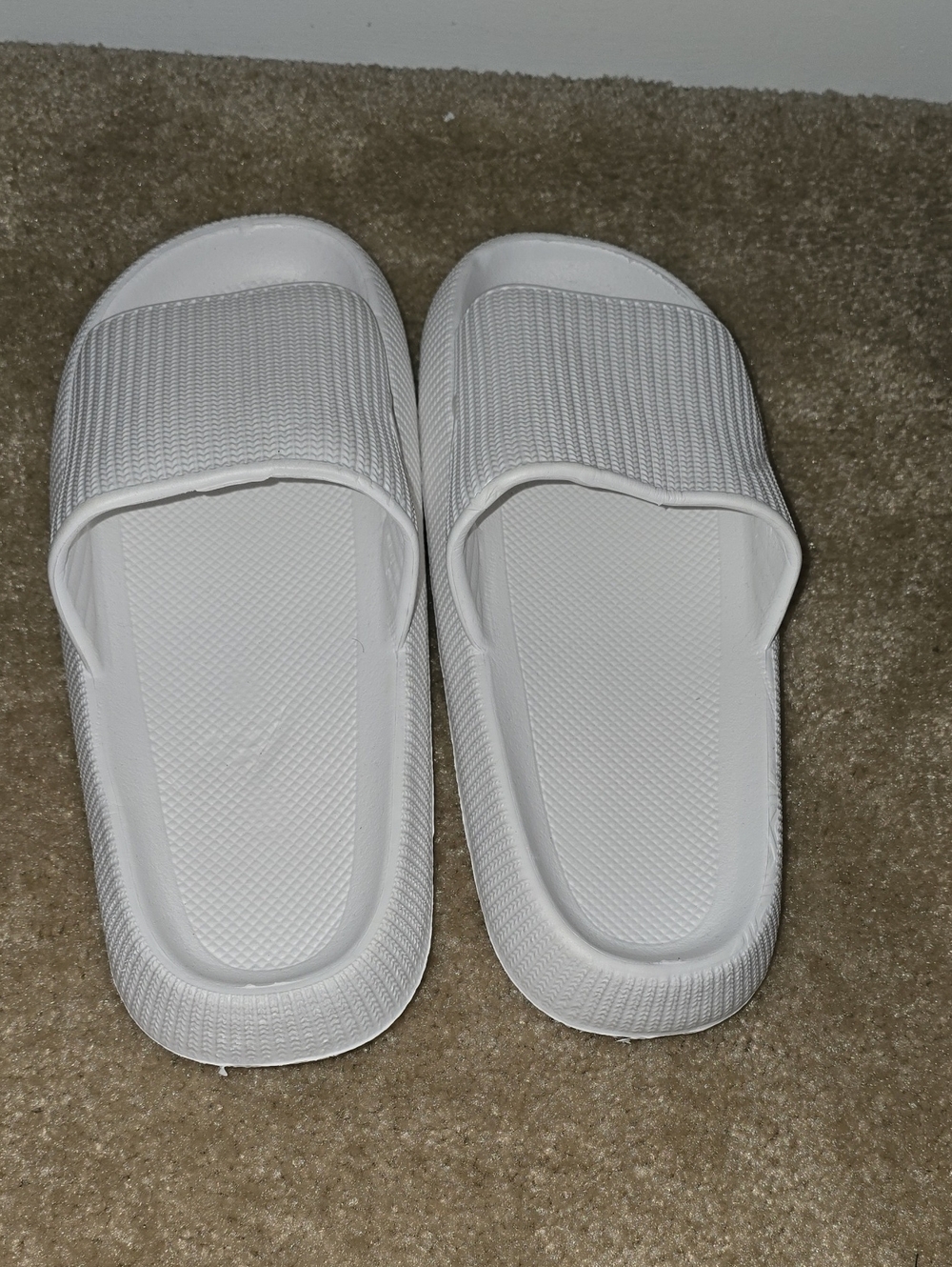 White Women’s Slide Sandals - Comfortable Pool & Casual Slides